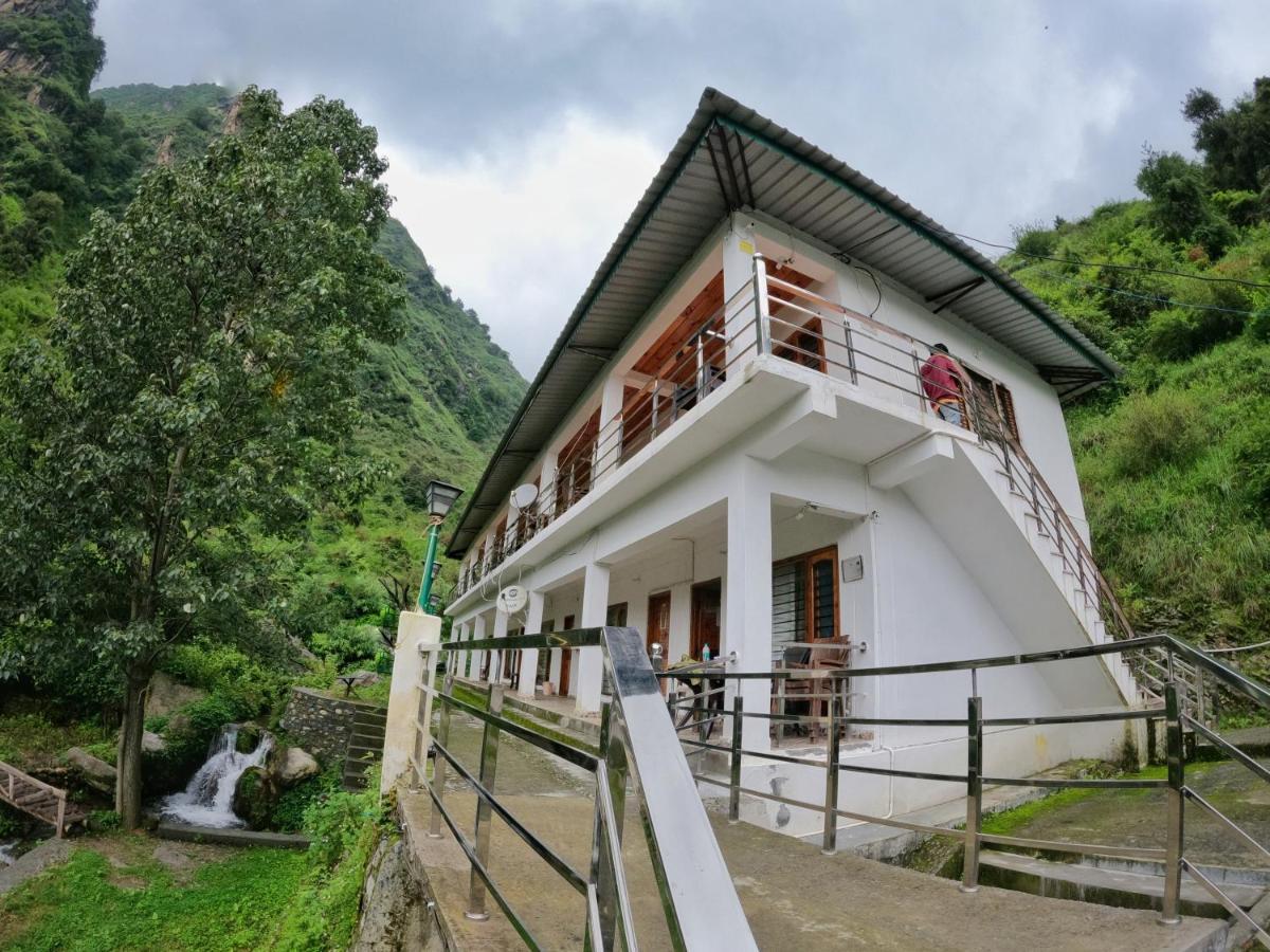 Babutaal Resort 차크라타 외부 사진